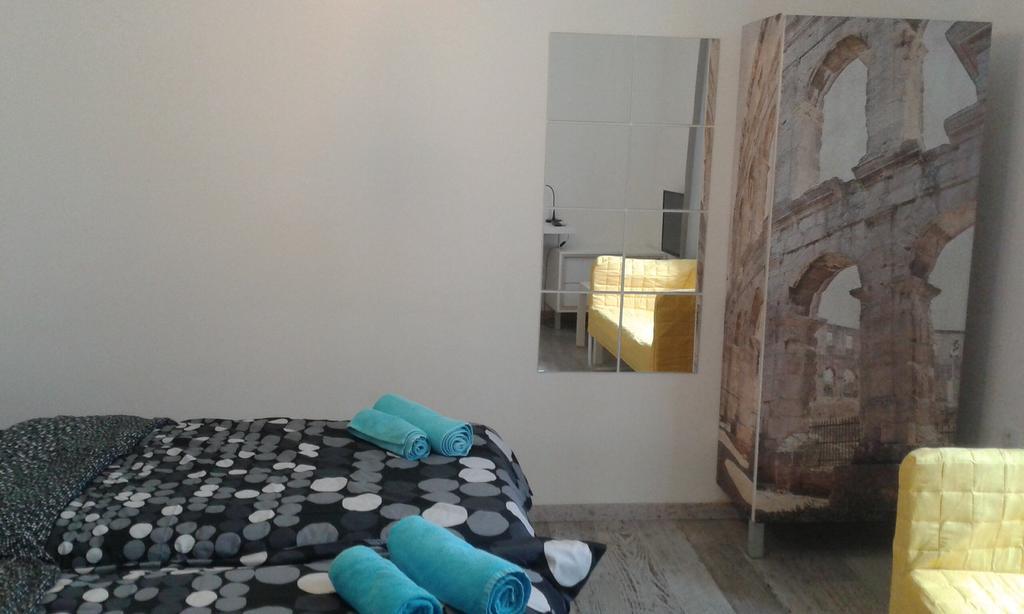 Hostel Ljiljana Pola Esterno foto